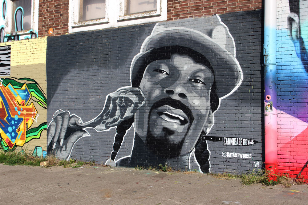 Street art of Snoop Dogg Cannibale Royale x BatArtworks