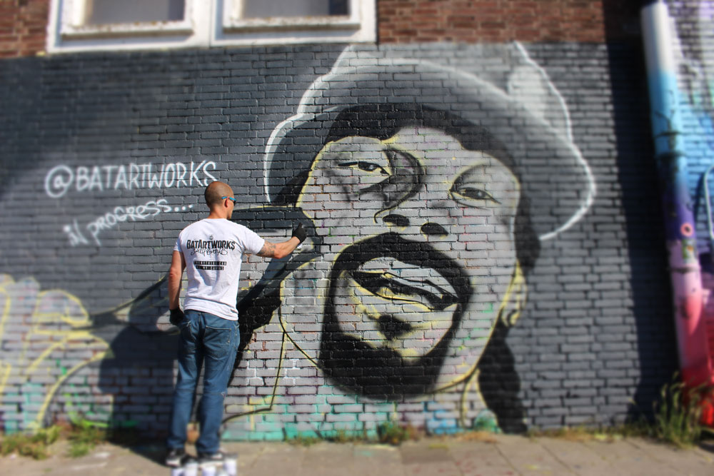 Street art of Snoop Dogg Cannibale Royale x BatArtworks