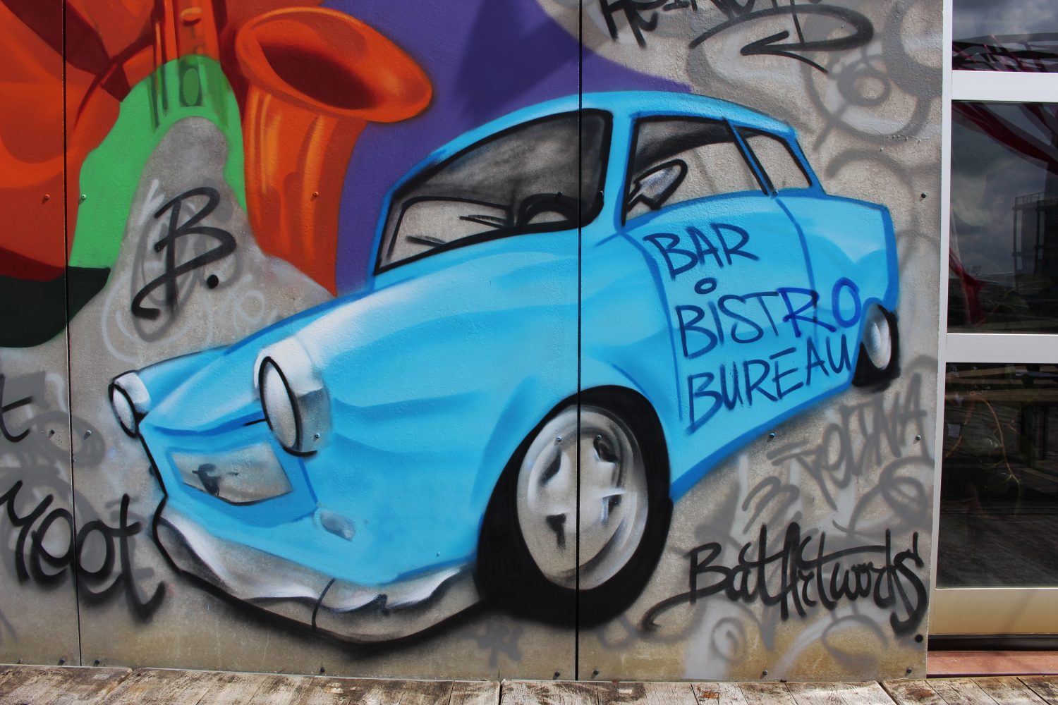 Dakterras street art mural - Heineken x Bar Bistro Bureau-01