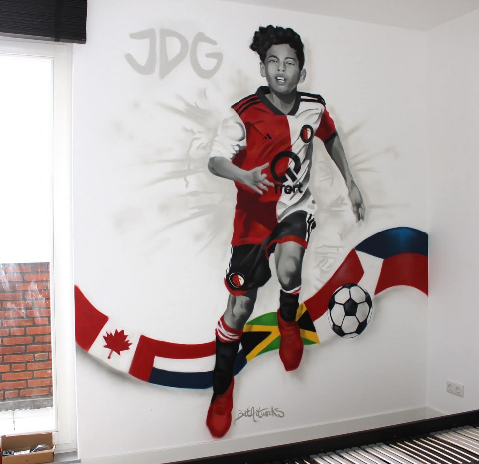 Jaden de Guzman voetbal muurschildering