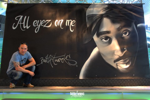 Tupac graffiti All eyez on me - Pathe