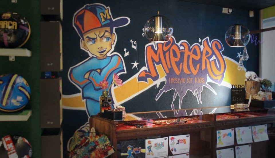 graffiti kindercadeau winkel Mieters