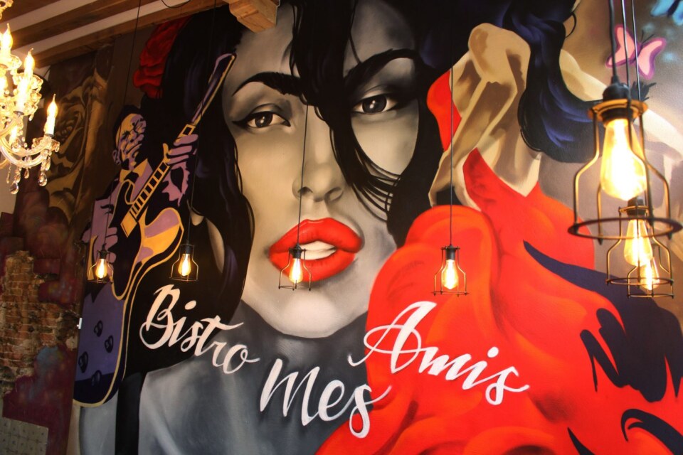 Mural Bistro Mes Amis Delft