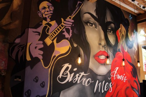 Mural Bistro Mes Amis Delft