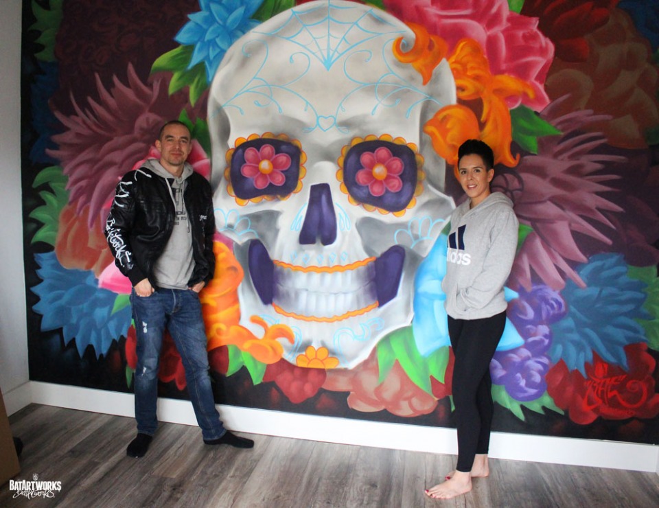 Graffitikunst sugar skull muurschildering